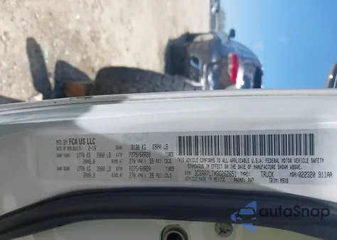 2016 Ram 1500 Big Horn из США, поврежденный, VIN 3C6RR7LTXGG262651